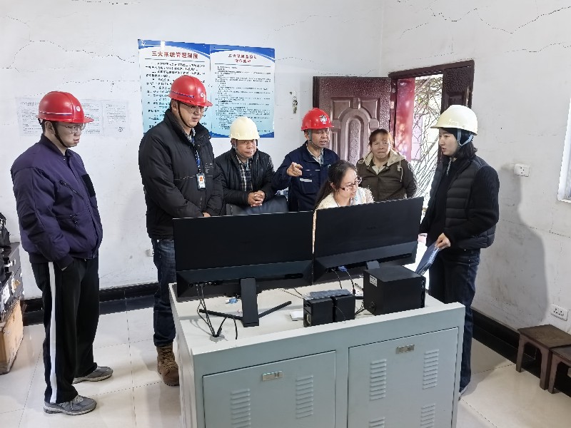 非煤礦山1.jpg 非煤礦山1.jpg