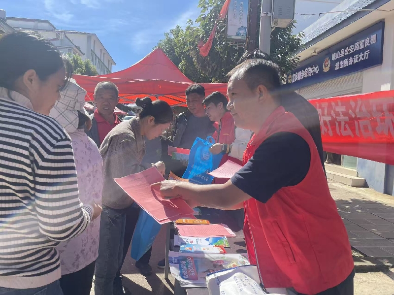 1c4db0055f0989a08b356c78b9773f72.jpg 1c4db0055f0989a08b356c78b9773f72.jpg